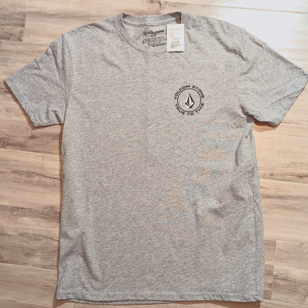 NWT Volcom Men's Medium Grey T-Shirt